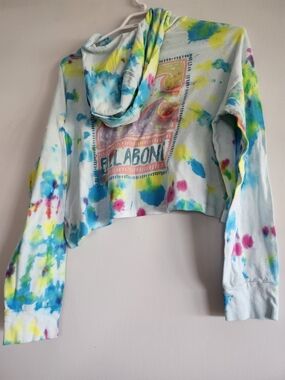 Billabong Hand-Dyed Cropped T-Shirt | Small | 100% Cotton 🌈